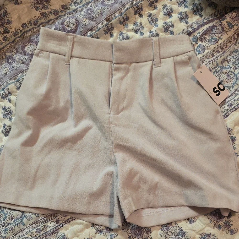 NWT** SO Lavender High Waist Shorts - Picture 1 of 7